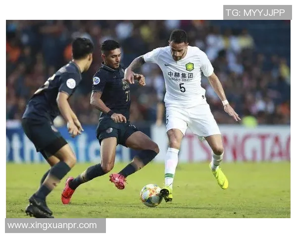 路足球教练的执教之路与成长故事分享